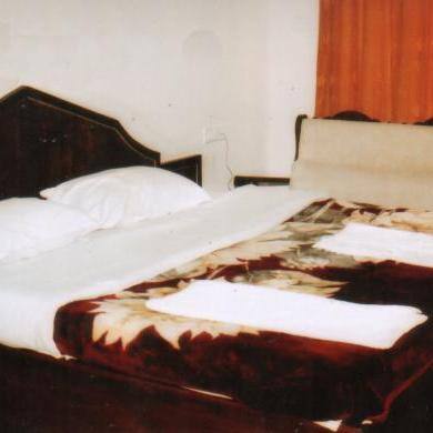 Hotel Gangothri Sunrise, Ooty 3